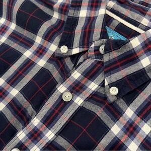 Castaway Nantucket Island Red/Navy Plaid Long-Sleeve Button-Up Shirt Medium
